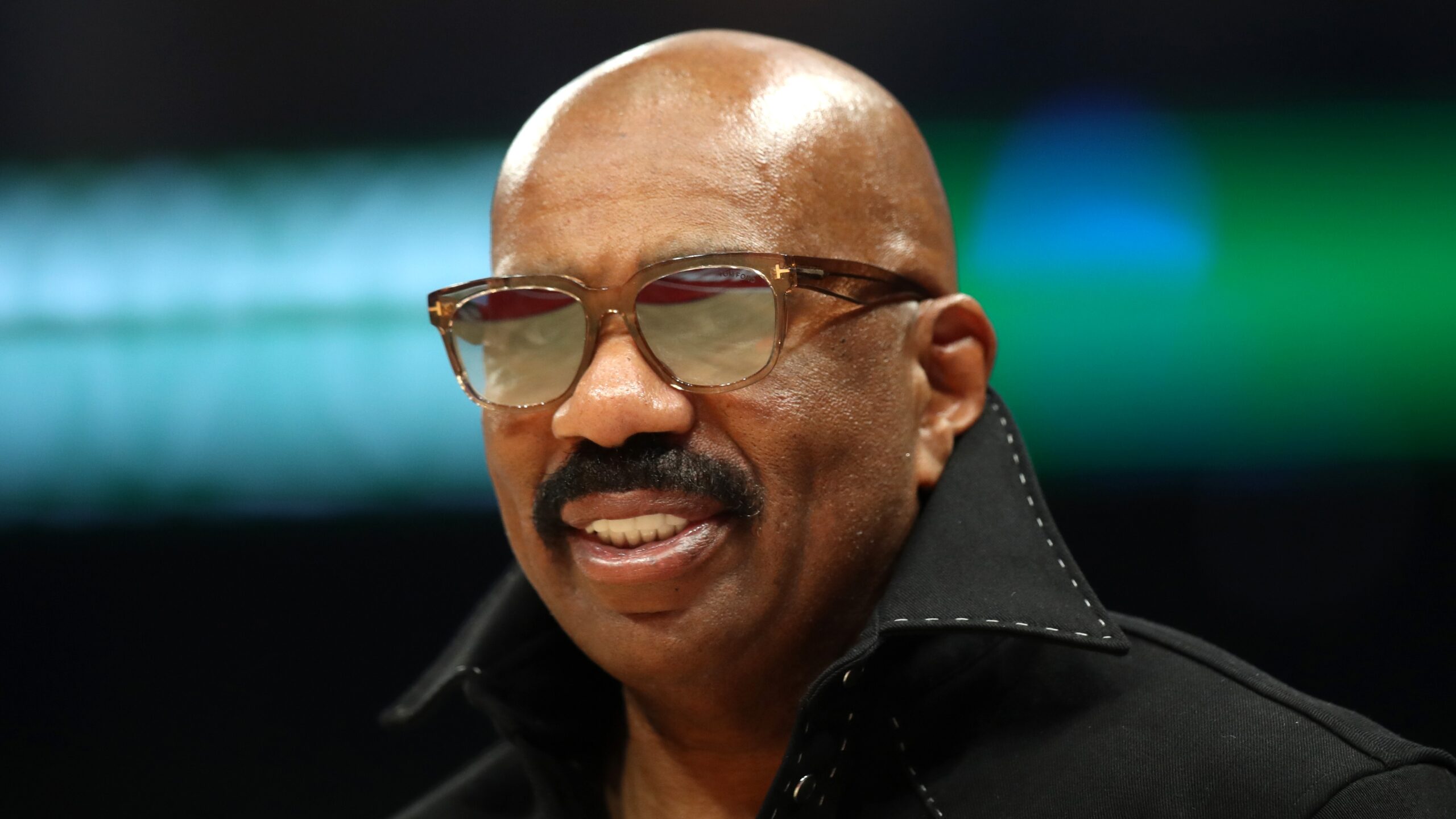 0409_steveharvey_header-scaled.jpg