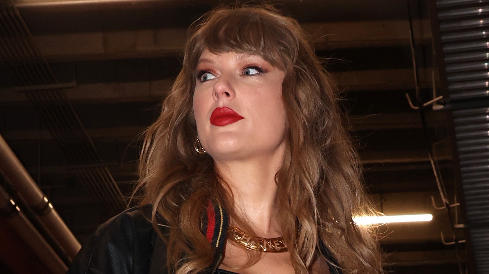 0123_taylorswift_header.jpg
