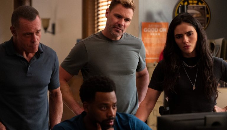 Chicago-PD-S13-Group.jpg