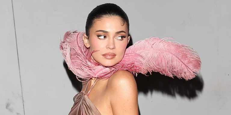 jenner-cos.jpg