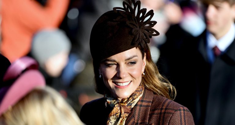 kate-outfit.jpg