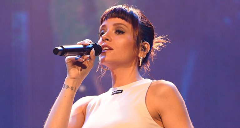west-end-girl-us-tour.jpg