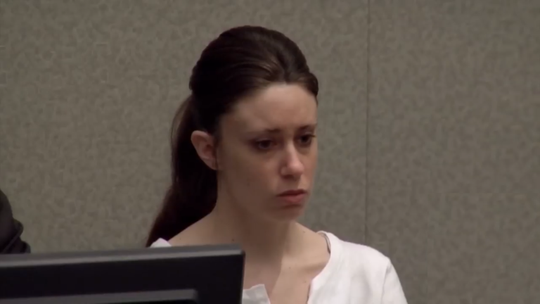 0127_caseyanthony_01.png