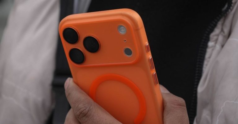 Iphone-3.jpg