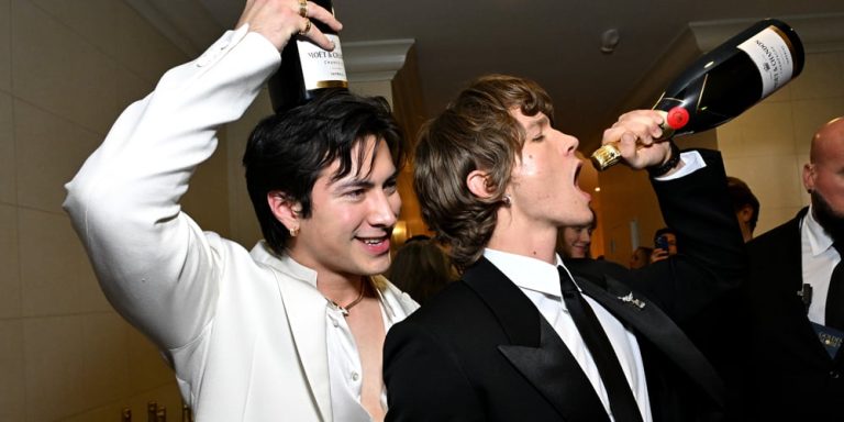 hudson-connor-globes-social.jpg