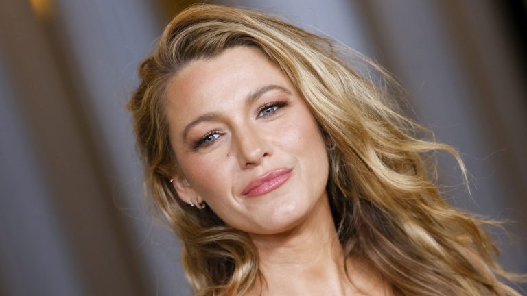 0129_blakelively_header-scaled.jpg