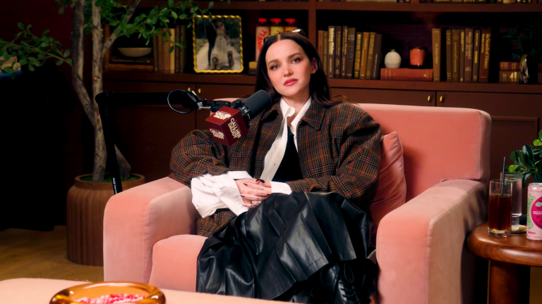 0216_dovecameron_01.png