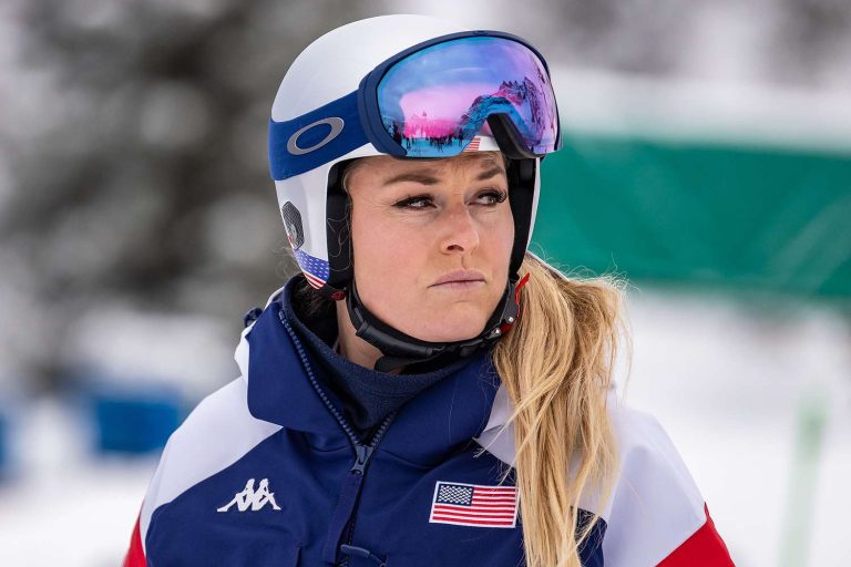 Lindsey-Vonn-020826-ded418ada46d48ef8fe5490c6f973adb.jpg