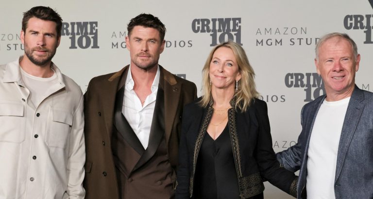 hemsworth-family-premiere.jpg