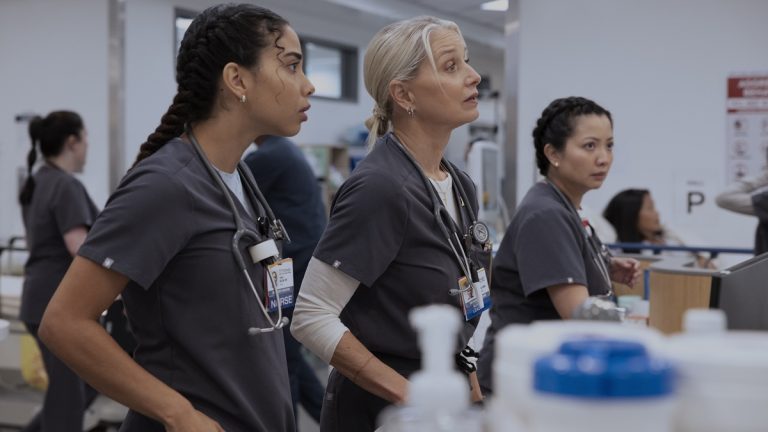 laetitia-hollard-katherine-lanasa-kristin-villanueva_0.jpg