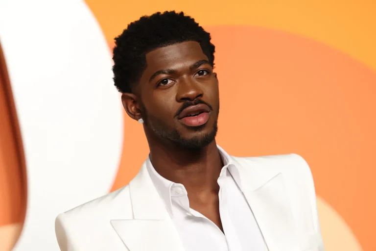 lil-nas-x-facial-paralysis.webp.webp