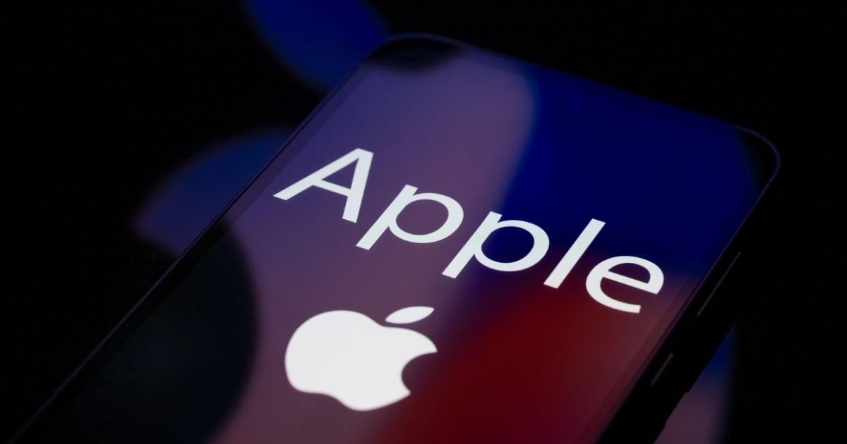 Apple.jpg